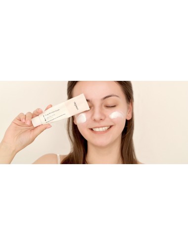 Emulsiones y Cremas al mejor precio: VEGREEN 730 Daily Moisture Cream 50ml Crema hidratante piel sensible de VEGREEN en Skin Thinks - Piel Seca