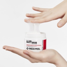 Emulsiones y Cremas al mejor precio: Crema para cuello Medi-Peel Premium Naite Therad Neck Cream 100ml de Medi-peel en Skin Thinks - Piel Seca