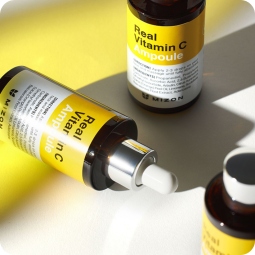 Serum y Ampoules al mejor precio: Serum con Vitamina C Mizon Real Vitamin C Ampoule 30 ml de Mizon en Skin Thinks - Tratamiento Anti-Manchas 