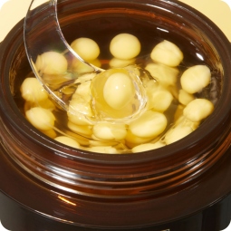 Emulsiones y Cremas al mejor precio: Crema Iluminadora y Reafirmante Medicube Deep Vita C Capsule Cream de Medicube en Skin Thinks - Piel Seca