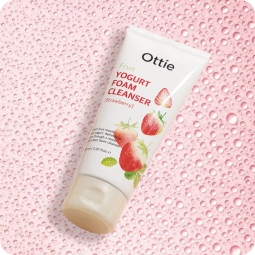 Espumas Limpiadoras al mejor precio: Espuma Iluminadora Ottie Fruit Yogurt Foam Cleanser Strawberry de OTTIE en Skin Thinks - Piel Seca