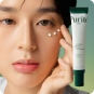 Contorno de Ojos al mejor precio: Contorno de Ojos con Centella Asiática y Péptidos Purito Wonder Releaf Centella Eye Cream de Purito en Skin Thinks - Piel Seca