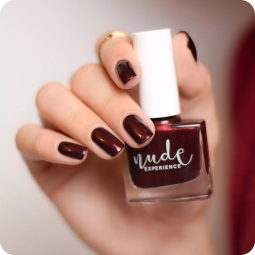 Corporal, manos, pies - Cosmética Natural al mejor precio: Nude Experiencie Scala Esmalte Uñas Rojo-Negro Perlado de en Skin Thinks - 