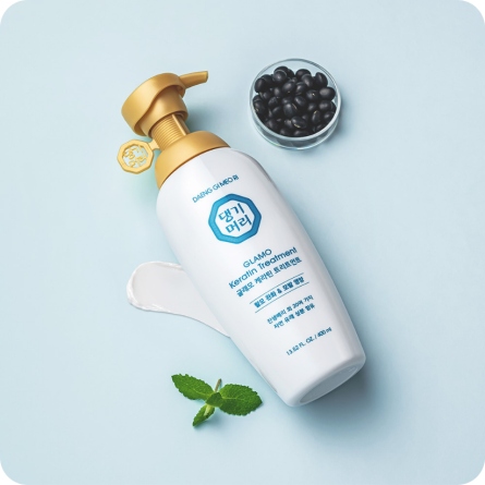 Cabello al mejor precio: Acondicionador Reparación y Volumen Daeng Gi Meo Ri Glamo Keratin Treatment 400ml de Daeng Gi Meo Ri en Skin Thinks - 