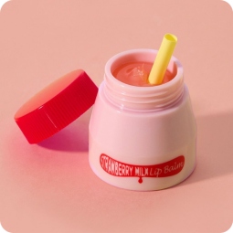 Kwailnara Strawberry Milk Lip textura cremosa color rosado natural inspirada en fresa y leche