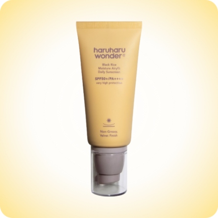 HaruHaru Wonder Black Rice Moisture Airyfit Daily Sunscreen SPF50+ PA++++ de 50 ml, con filtros UV químicos y fórmula ligera