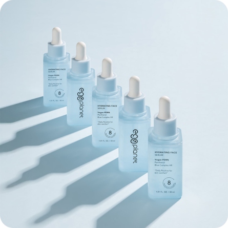 Serum y Ampoules al mejor precio: Serum con 8 tipos de hialurónico y PDRN Daeng Gi Meo Ri Eggplanet Hydrating Face Serum de Daeng Gi Meo Ri en Skin Thinks - Firmeza y Lifting 
