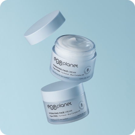 Emulsiones y Cremas al mejor precio: Crema con ácido hialurónico y péptidos Daeng Gi Meo Ri Eggplanet Hydrating Face Cream 50ml de Daeng Gi Meo Ri en Skin Thinks - Piel Seca