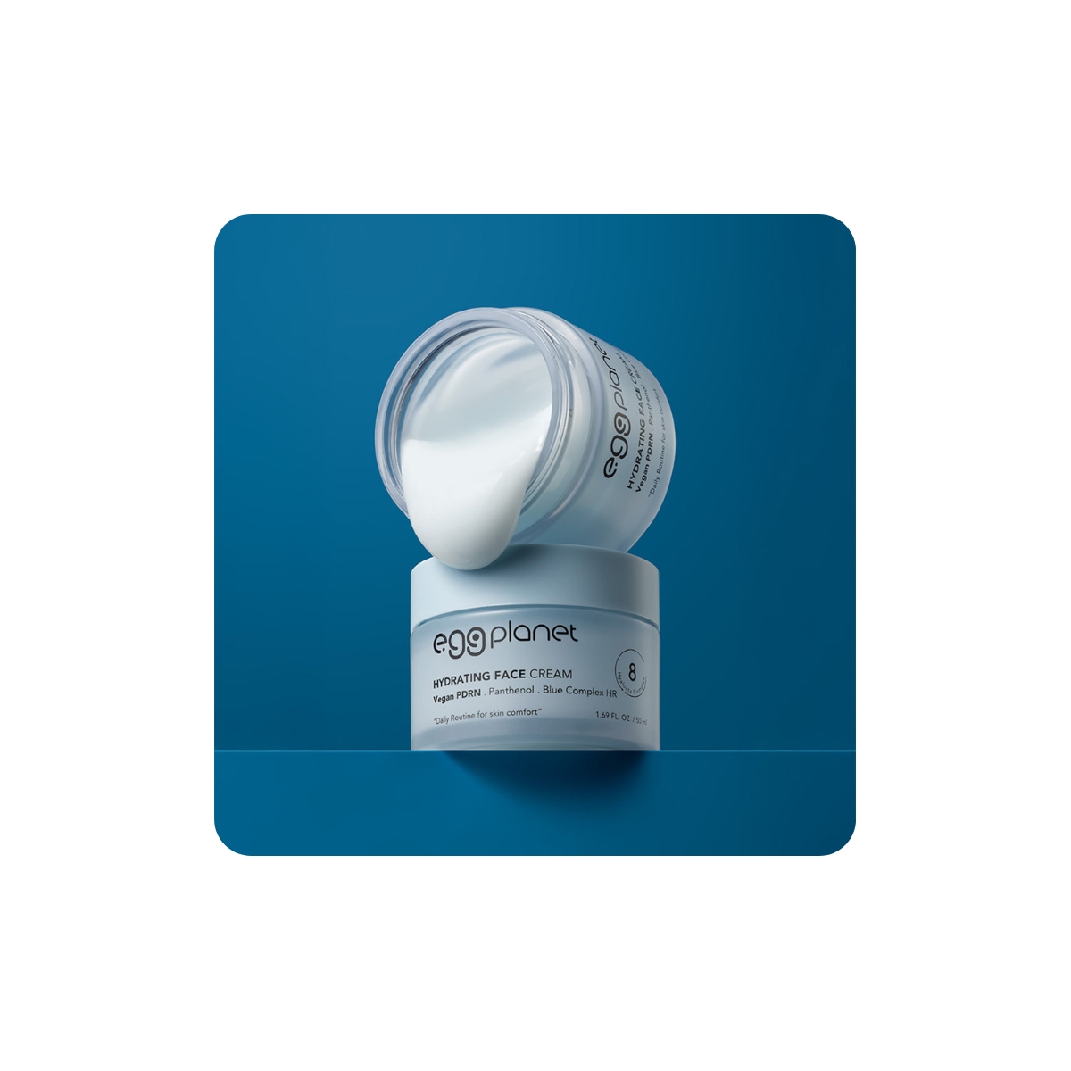 Emulsiones y Cremas al mejor precio: Crema con ácido hialurónico y péptidos Daeng Gi Meo Ri Eggplanet Hydrating Face Cream 50ml de Daeng Gi Meo Ri en Skin Thinks - Piel Seca
