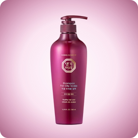 Champú Daeng Gi Meo Ri Shampoo for Oily Scalp de 500 ml para cuero cabelludo graso con sensación refrescante.