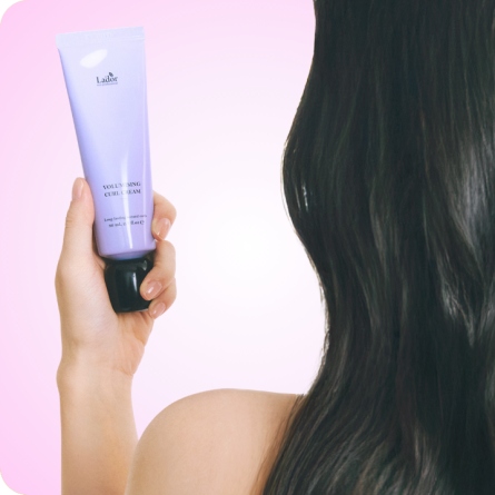 Cabello al mejor precio: Crema de rizos con protección térmica LADOR Volumising Curl Cream de Lador Eco Professional en Skin Thinks - 