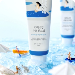 Solares al mejor precio: Protección Solar Hidratante ROUND LAB Birch Juice Sunscreen de Round Lab en Skin Thinks - Piel Seca