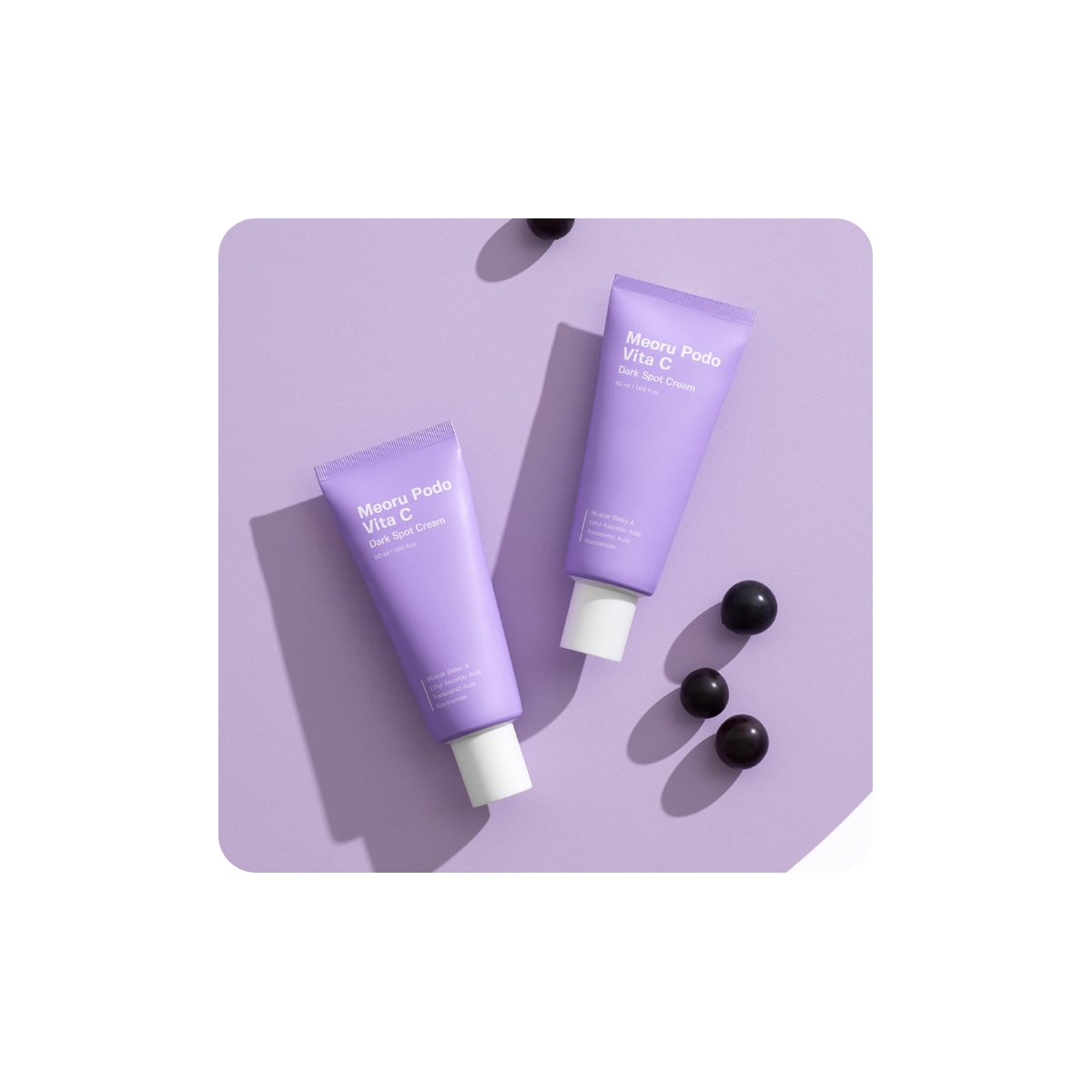 Emulsiones y Cremas al mejor precio: Crema Antimanchas y antiedad Sungboon Editor Meroru Podo Vita C Dark Spot Cream de Sungboon Editor en Skin Thinks - Tratamiento Anti-Edad