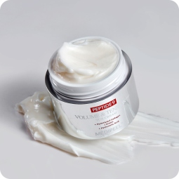 Textura de la crema Medi-Peel Peptide 9 Volume and Tension Tox Cream Pro