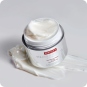 Textura de la crema Medi-Peel Peptide 9 Volume and Tension Tox Cream Pro