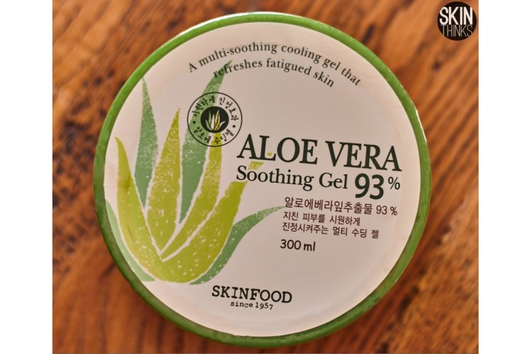 Gel de Aloe Skin Food Aloe Vera Soothing Gel 93% de SkinFood