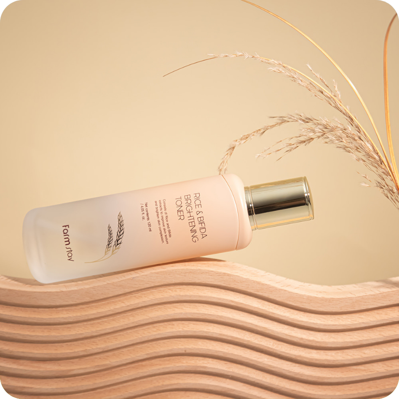 🌾 ¿Cuál es mejor? Los tónicos lechosos de arroz más virales en K-Beauty 2 Farmstay – Rice & Bifida Brightening Toner